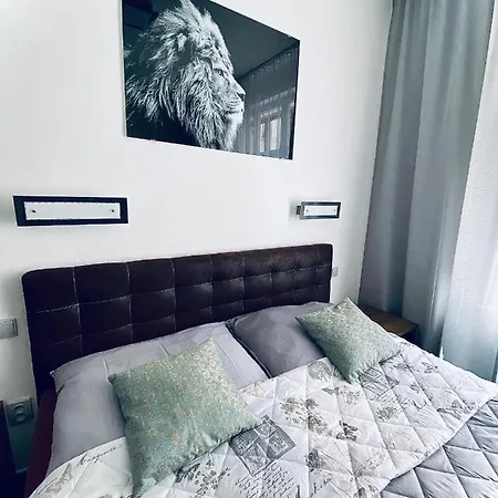 Demaris Bed & Breakfast