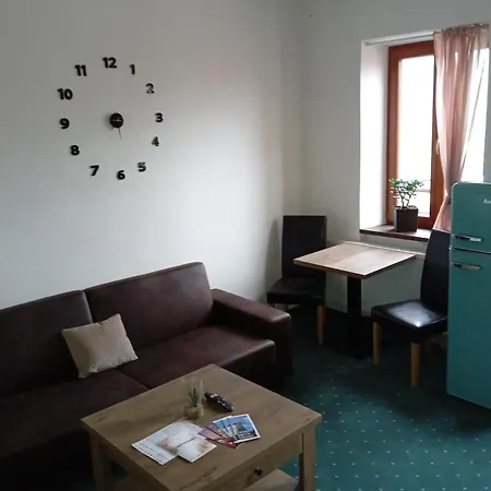 Demaris Bed & Breakfast