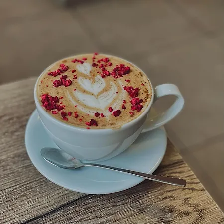 Demaris Bed & Breakfast