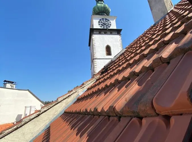 Demaris Bed & Breakfast